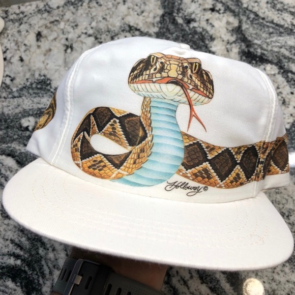 Vintage Accessories - Vintage SnapBack Rattlesnake 1980s